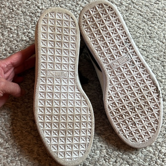 PUMA Suede Classic XXI - Women’s Size 8 - Picture 4 of 7